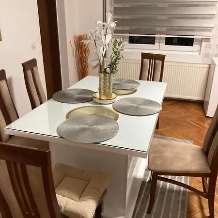 Nevade 上米拉诺瓦茨